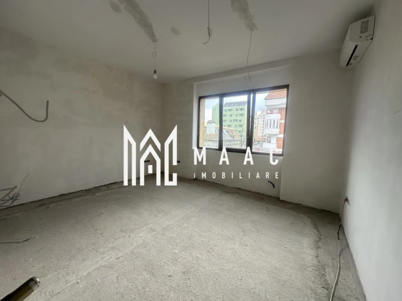 Apartament La Casă | 3 Camere | Curte Proprie | Încălzire In Pardoseală