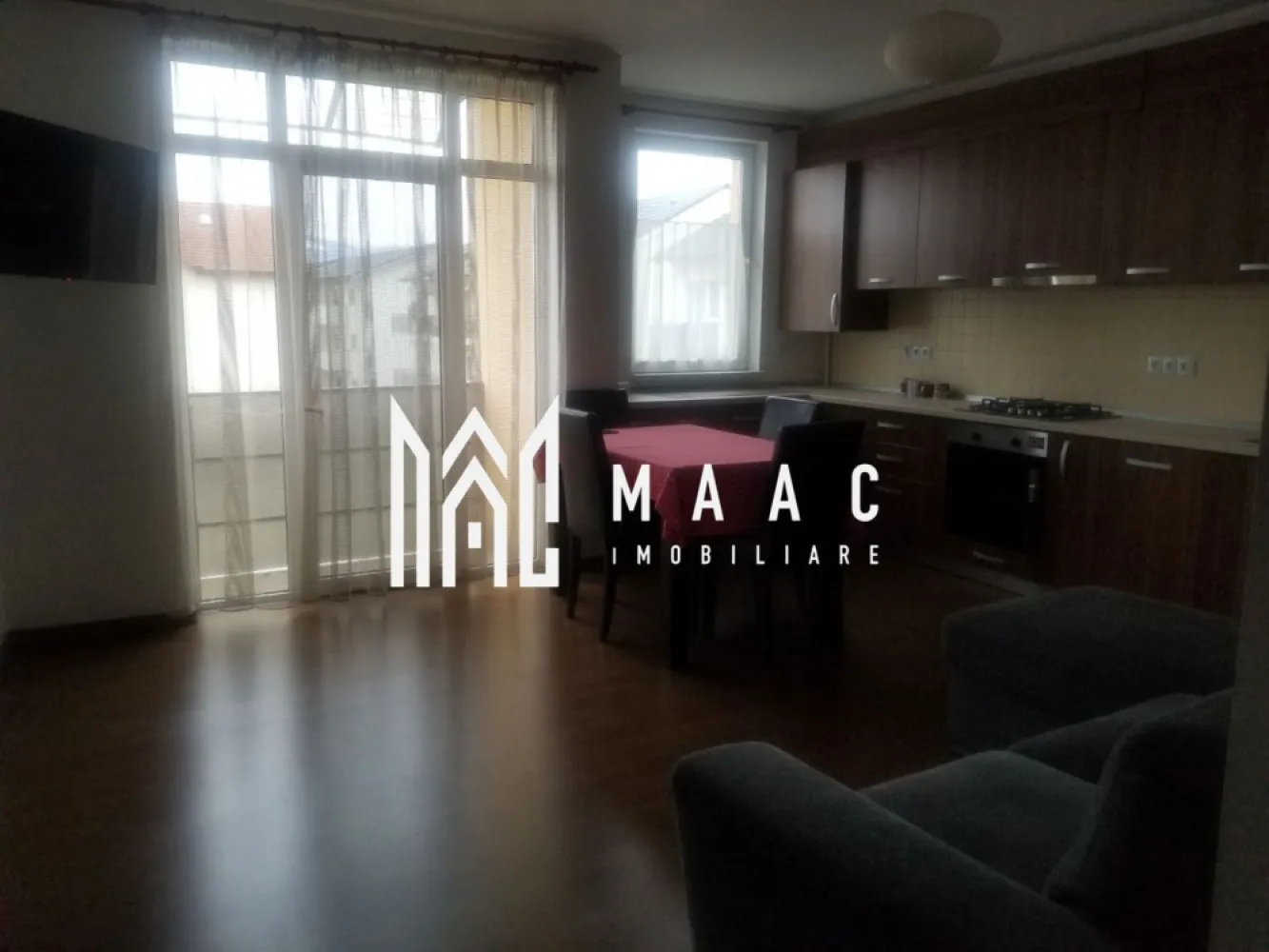 Apartament 3 Camere | 59 MP | Decomandat | 2 Balcoane | Imobil Tip Vilă