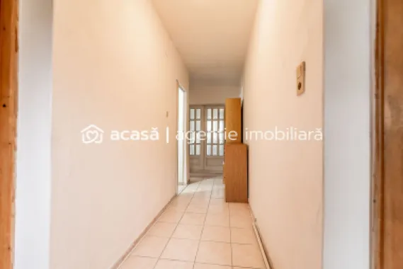 Casă 5 camere Aradul Nou Zona Tabacovici. Teren 360 mp și garaj