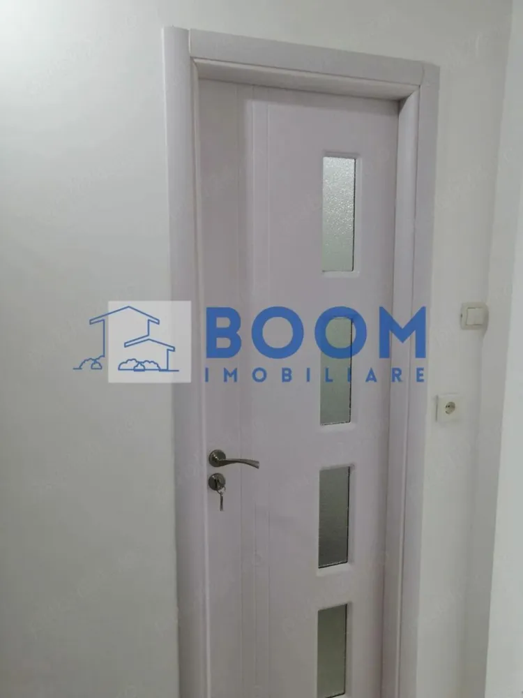 Garsoniera | Calea lui Traian | Vedere panoramica | Renovat Complet - Garsonieră complet renovată, de vânzare – Calea lui Traian

BOOM Imobiliare vă oferă spre vânzare o garsonieră complet renovată, situată pe Calea lui Traian, la etajul 4, într-un bloc anvelopat, cu acoperiș foarte bine izolat.

Locuința are o suprafață utilă de 22 mp și beneficiază de lumină naturală pe tot parcursul zilei, precum și de o priveliște panoramică deosebită.

Avantaje:

Complet renovată, gata de mutare;
Bloc anvelopat;
Acoperiș izolat foarte bine;
Vedere panoramică;
Luminoasă pe tot parcursul zilei;
Stație de autobuz în apropiere;
Locuri de parcare în zonă.

Ideală atât pentru locuit, cât și pentru investiție.

Pentru mai multe informații și programarea unei vizionări, contactați BOOM Imobiliare! CP3217130