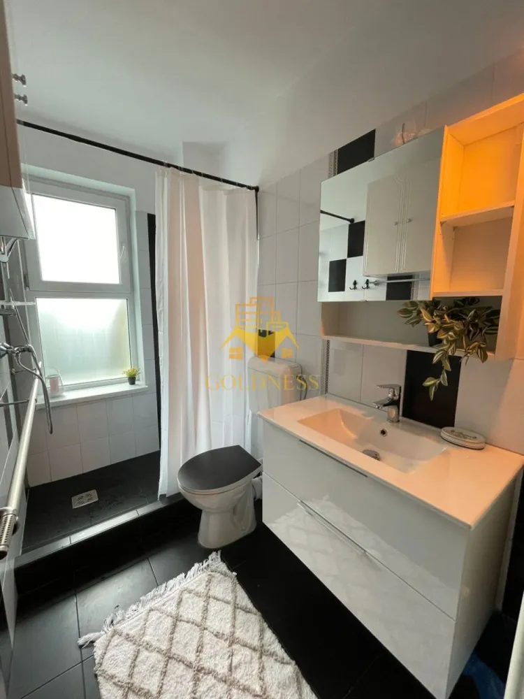 2 camere open space, Modern, Parcare, Zona Lombului, Dambul Rotund