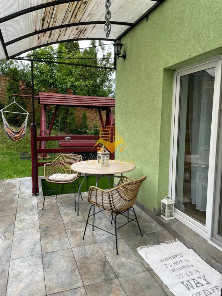 2 camere open space, Modern, Parcare, Zona Lombului, Dambul Rotund