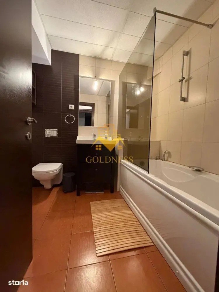 2 Camere Openspace, Plopilor, Parcare, Semiluna, Lukoil,Bloc nou.