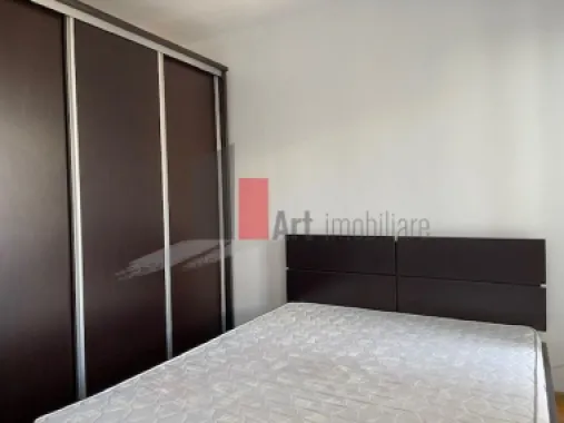 3 camere vizavi de parcul Plumbuita