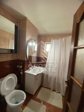 Apartament 2 camere , decomandat,zona Soarelui