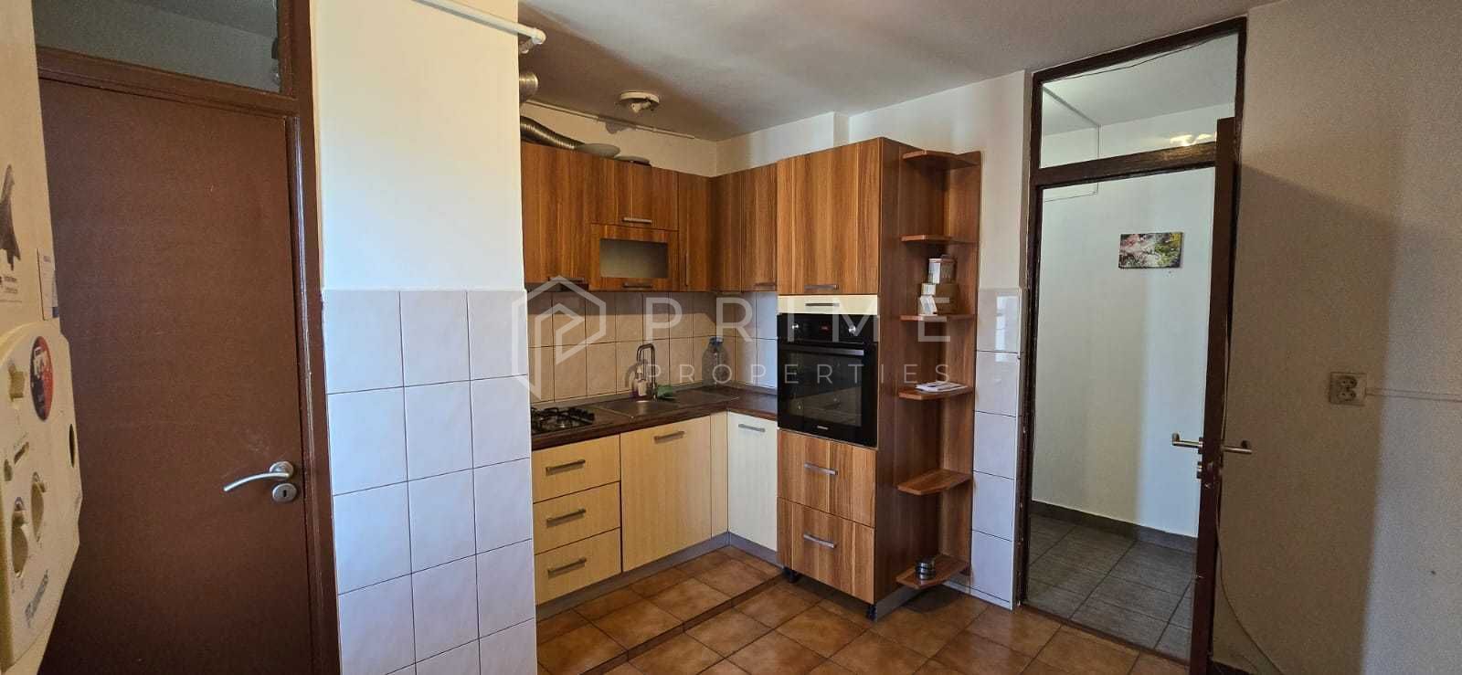 Apartament 3 camere, decomandat – Zonă liniștită în Cartierul Tudor
