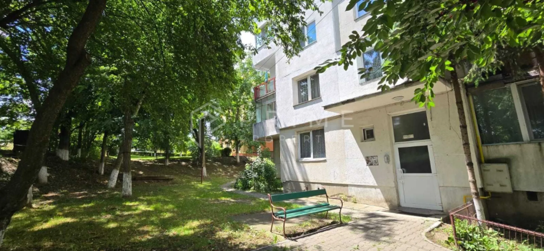 Apartament 3 camere, decomandat – Zonă liniștită în Cartierul Tudor