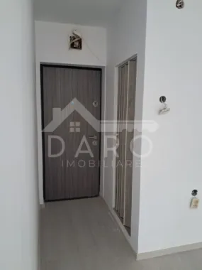🏡 Garsonieră renovată – Etaj 2 | 25.500 € ✨