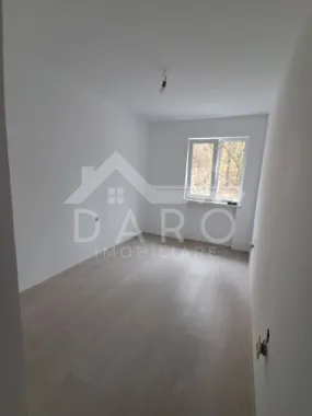 🏡 Garsonieră renovată – Etaj 2 | 25.500 € ✨