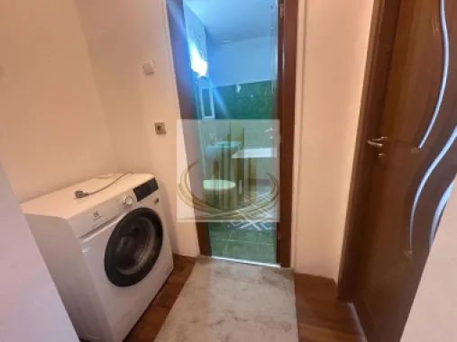 Apartament 2 camere decomandat etajul 3 Lipovei