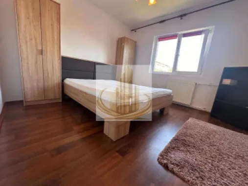 Apartament 2 camere decomandat etajul 3 Lipovei