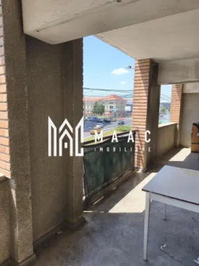 Logo MAAC IMOBILIARE logo