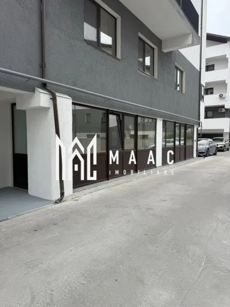 Apartament 2 camere | Ostroveni, Vâlcea | INTABULAT, bloc nou - Apartament de vânzare cu 2 camere în Ostroveni, Râmnicu Vâlcea, situat într-un bloc nou finalizat, cu 74 mp utili, balcon închis și contract final disponibil imediat.

Detalii proprietate:
• Suprafață utilă: 74 mp
• Apartament cu 2 camere, 1 dormitor, 1 bucătărie și 1 baie
• Compartimentare interioară: living, dormitor, bucătărie, baie și hol
• Balcon închis, cu suprafață generoasă
• Poziționat la demisol înalt (pe pământ), într-un imobil cu 4 niveluri
• Bloc finalizat în 2026, cu structură din cărămidă
• Imobil recepționat, INTABULAT și cu toate utilitățile racordate
• Contractul final de vânzare se poate încheia imediat

Apartamentul este situat în Ostroveni, Râmnicu Vâlcea, într-un ansamblu rezidențial nou. Poziționarea la demisol înalt oferă acces facil, iar balconul închis completează spațiul util al locuinței pentru folosirea de zi cu zi.

Cod anunț CP3216802. Contactați echipa MAAC Imobiliare pentru mai multe informații și programarea unei vizionări.

Conținut optimizat cu AI, aprobat de agent uman.