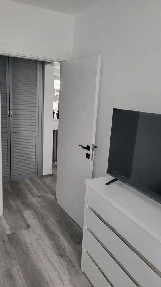 De inchiriat apartament cu 2 camere la Papadie, etaj 3, renovat, 550 E