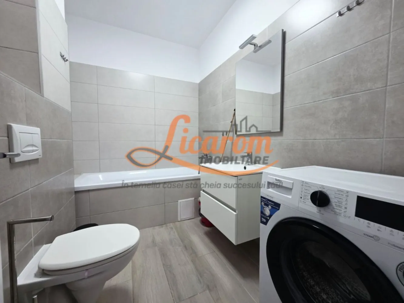 Apartament 2 camere, mobilat, lift, parcare, animale,Cristian BV