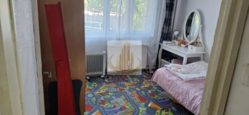 Apartament 3 camere parter Lipovei 90000Euro