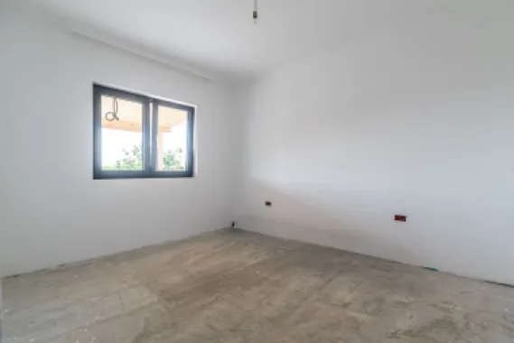Casă nouă 4 camere, ideală pentru familie. Toate utilitățile