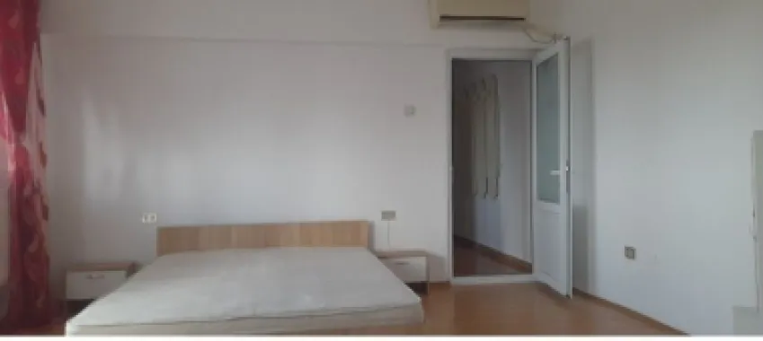 De vanzare apartament cu o cameră str. Brăilei, et. 7, 58.000 euro