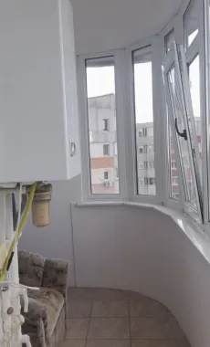 De vanzare apartament cu o cameră str. Brăilei, et. 7, 58.000 euro