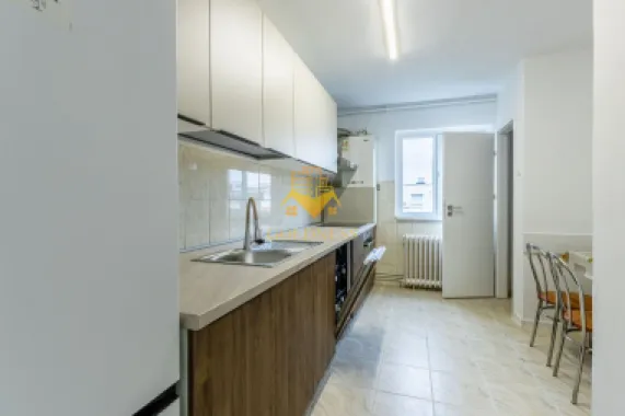 3 camere, decomandate, 2 bai, parcare ,Calea Manastur, Platinia, USAMV