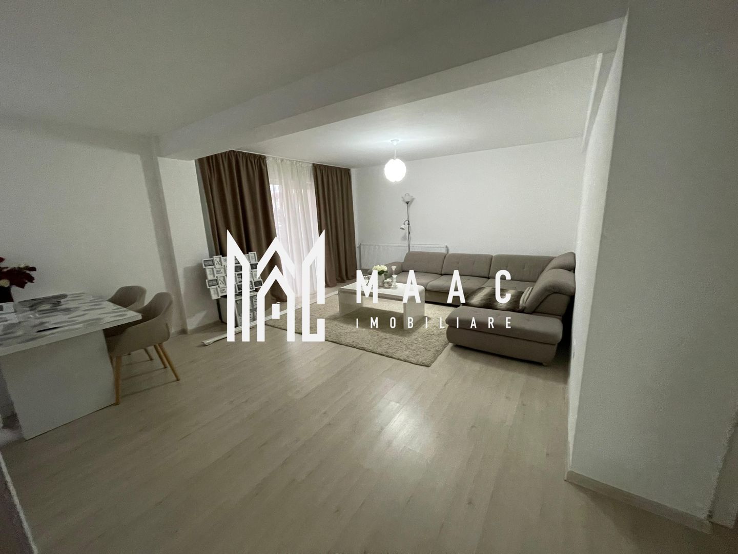 Apartament 3 camere | Parter | Parcare | Sebes