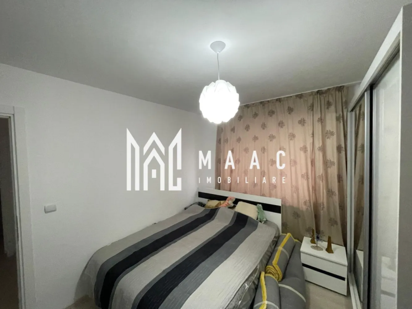 Apartament 3 camere | Parter | Parcare | Sebes