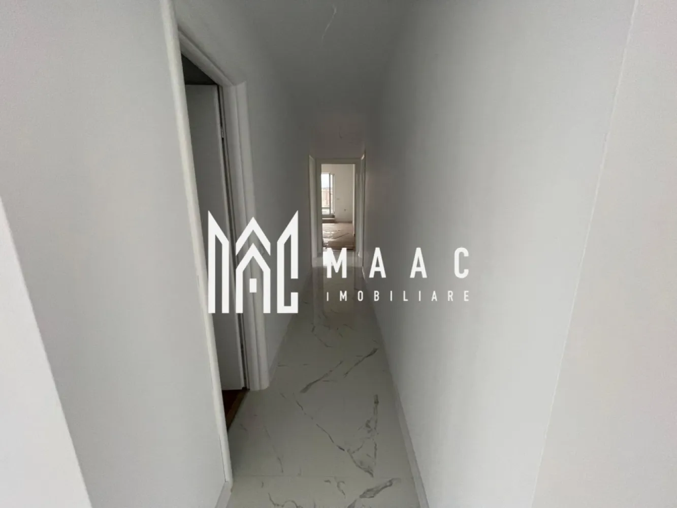 Penthouse 4 Camere Sebes Zona Kogalniceanu