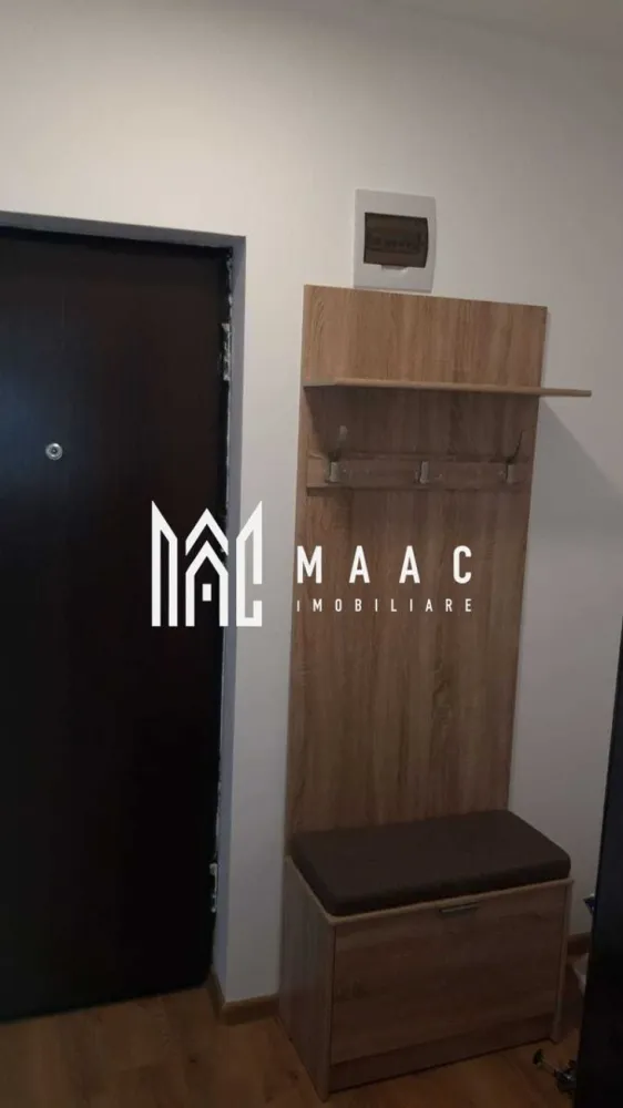 Apartament 1 cameră | Balcon | Parcare | Lacul lui Binder - MAAC Imobiliare vă propune spre închiriere un apartament cu 1 cameră, amplasat la etajul 2 al unui imobil nou din zona Lacul lui Binder, Țiglari. Apartamentul este compus din hol de acces, cameră cu zonă de gătit, acces pe balcon și vedere spre lac. Aferent - loc de parcare. Se percepe o garanție în cuantumul unei chirii lunare. Nu se acceptă animale de companie. Se predă mobilat/utilat. Pentru mai multe detalii, specificați că ați văzut anunțul cu ID: CP3006250. }}