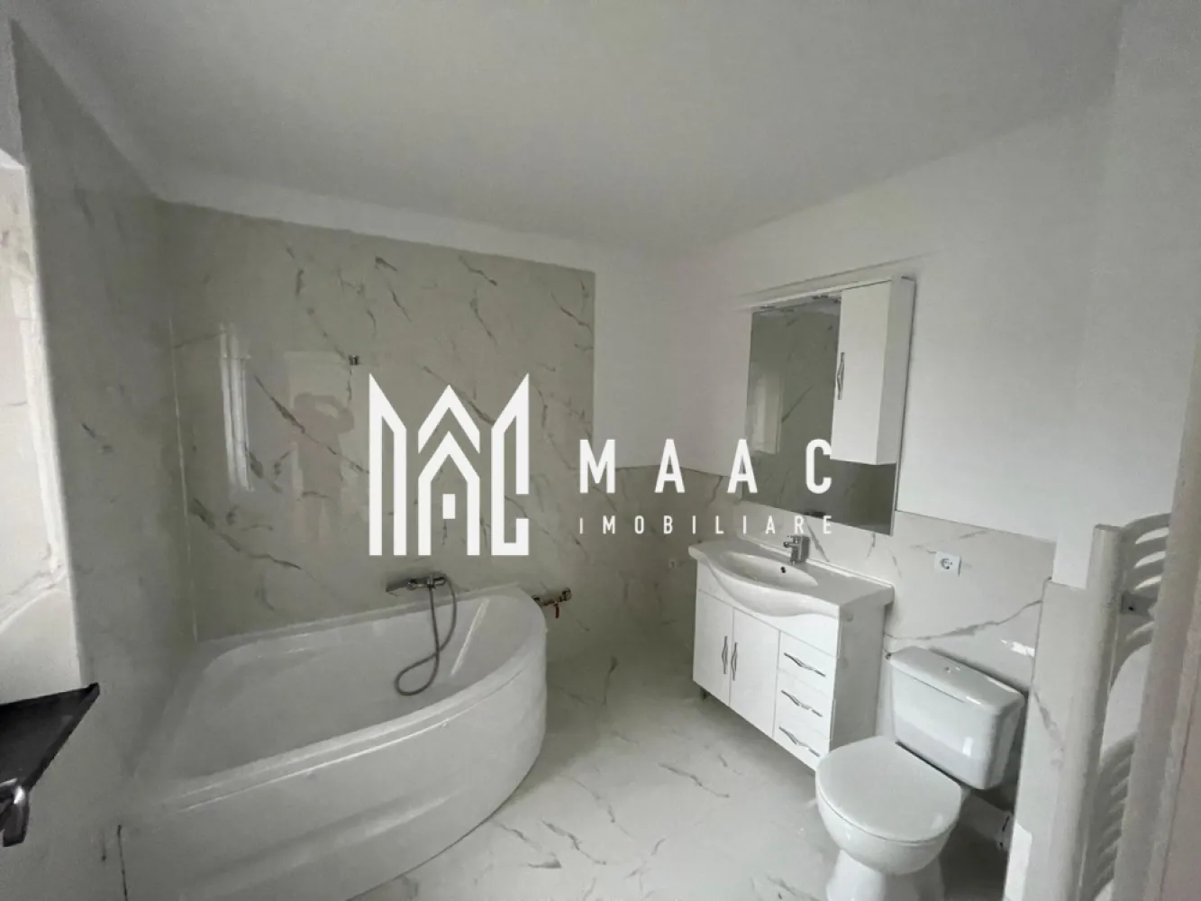 Penthouse 4 Camere Sebes Zona Kogalniceanu