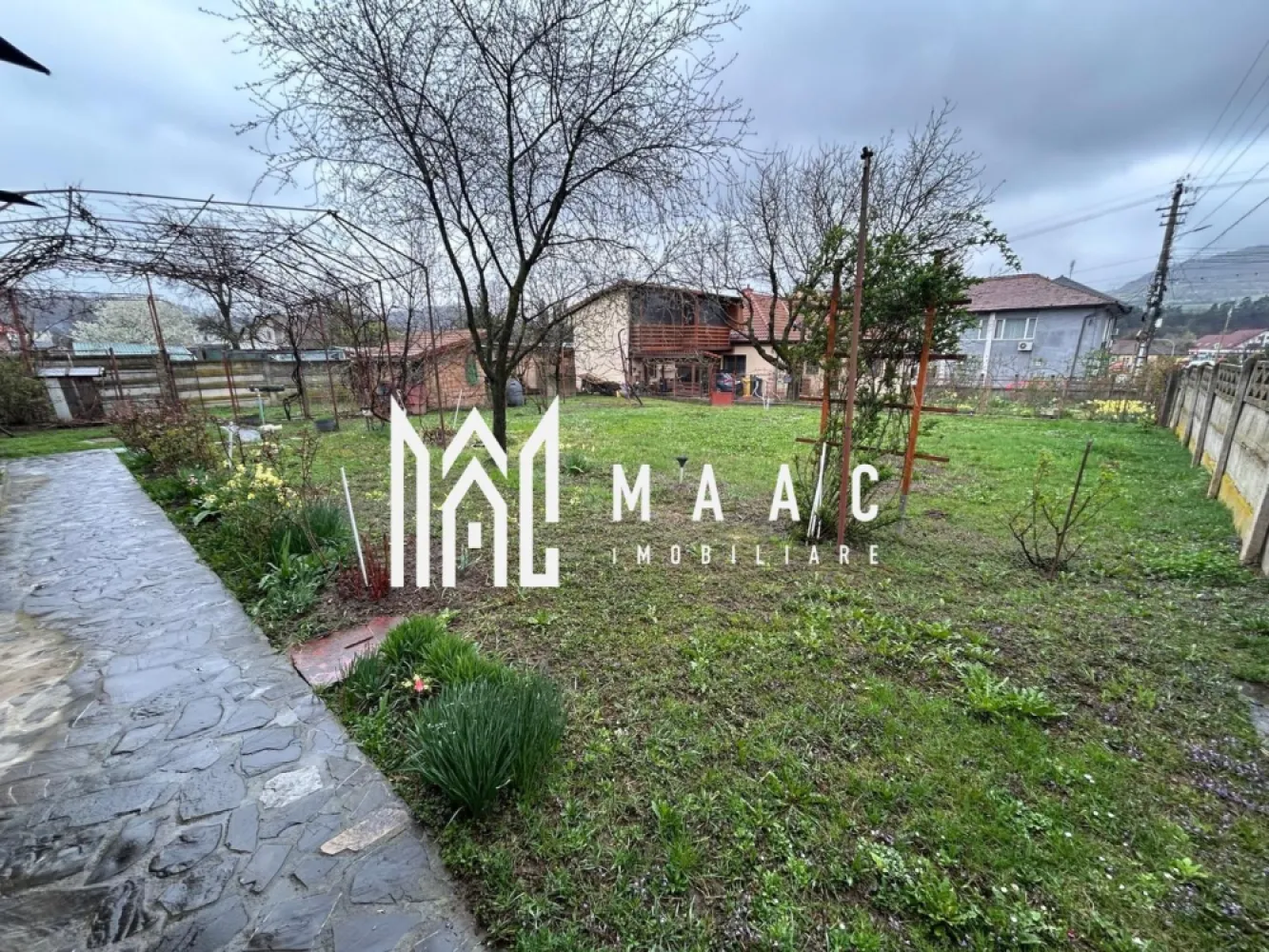 Casa 6 camere I 263 MPU I 700 MP Teren I Talmaciu