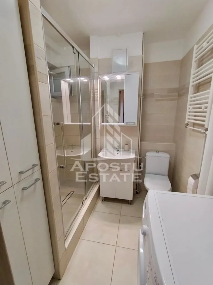 Apartament cu 3 camere , de inchiriat, zona Circumvalatiunii