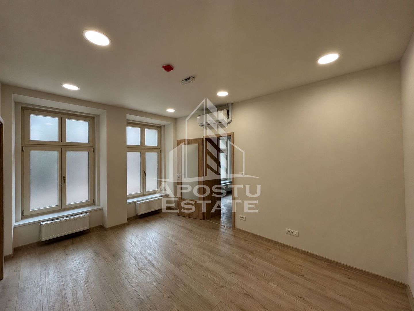 Spatiu birouri, SAD, 37 mp, Zona Ultracentrala Piata Unirii