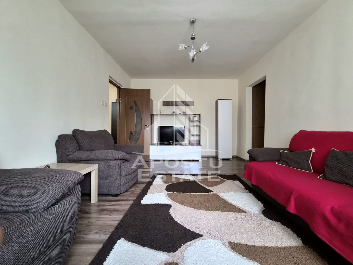 Apartament doua camere,Zona Mioritei