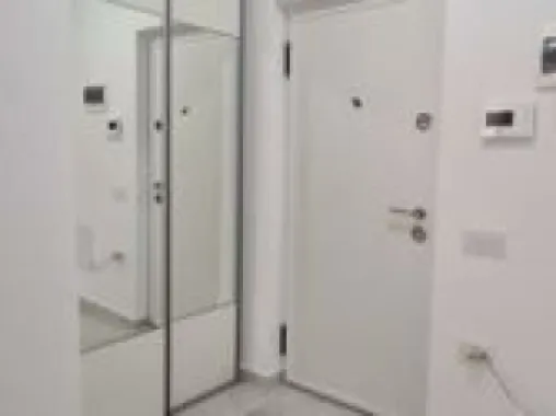 Apartament 2 camere de închiriat – Bloc nou, Micro 17, Parter, 550 euro