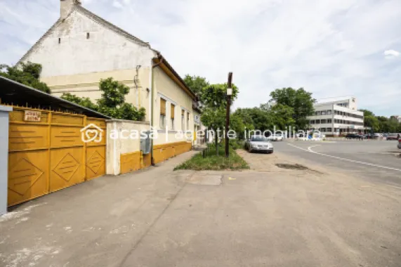 Proprietate cu vad excelent, lângă Spitalul Județean Arad.