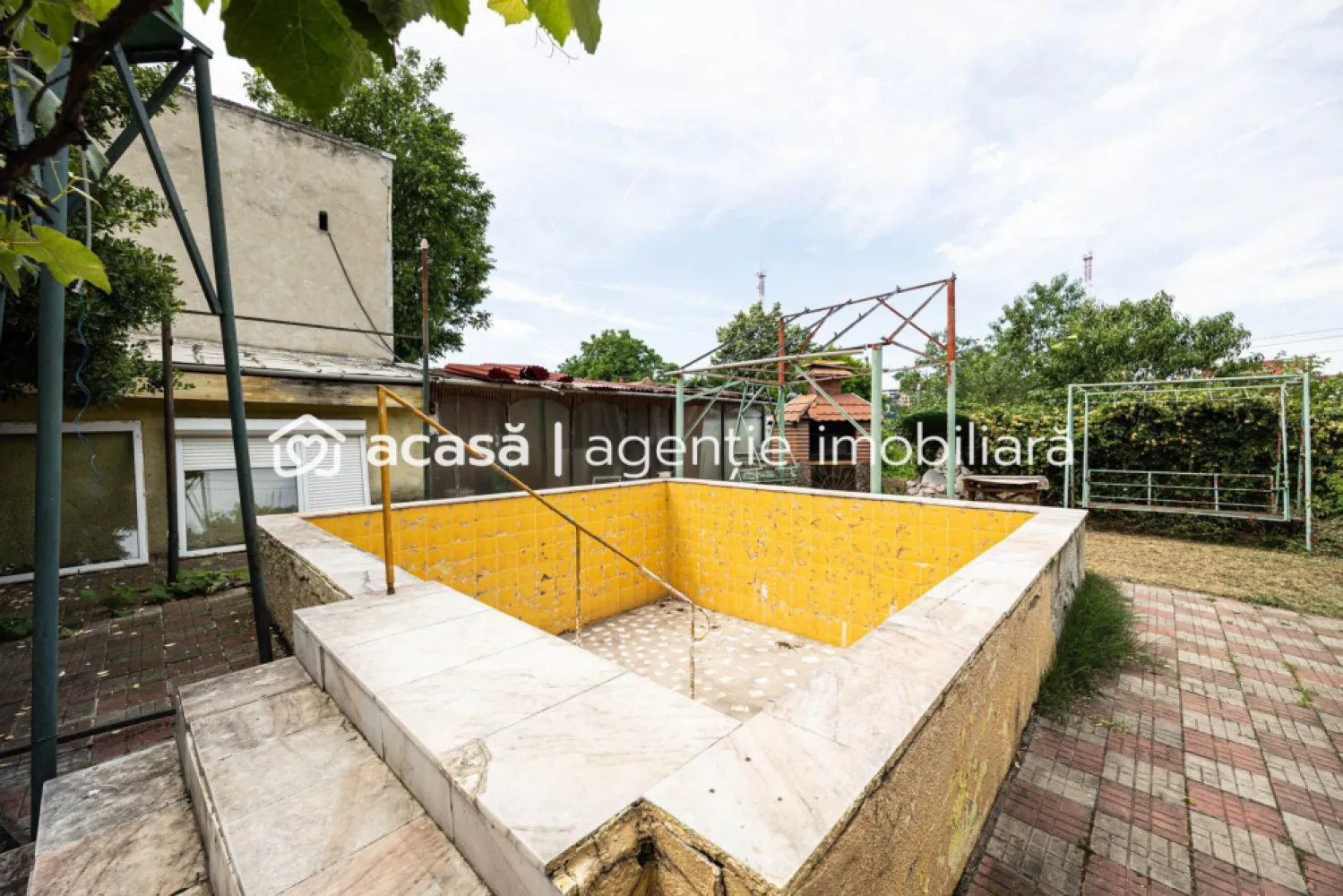 Proprietate cu vad excelent, lângă Spitalul Județean Arad.