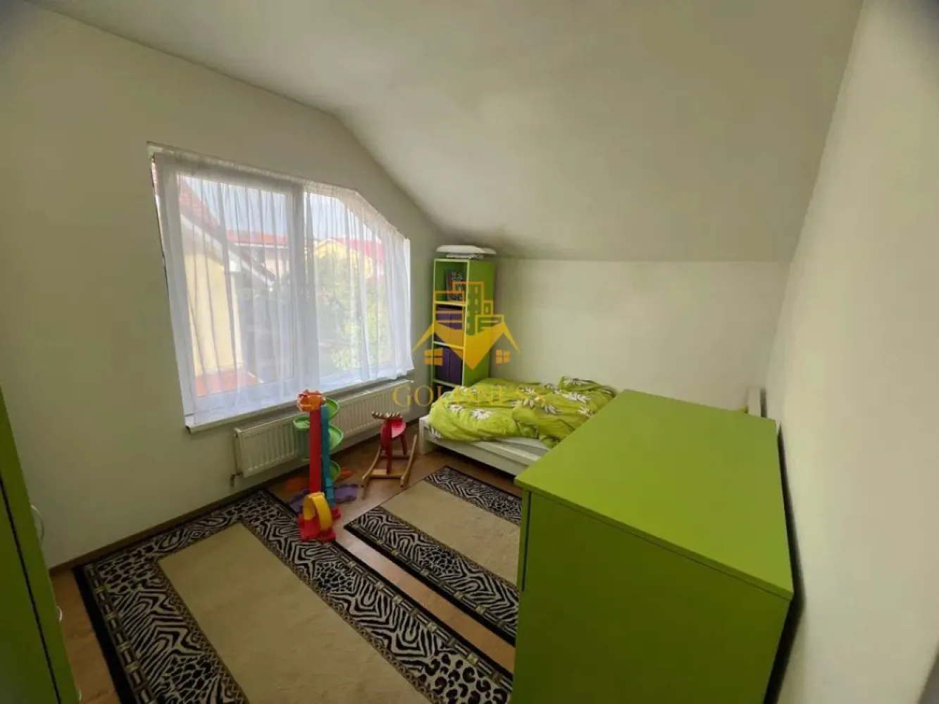 4 camere, Modern, Parcare, Zona Poligon Baza Sportiva, Floresti