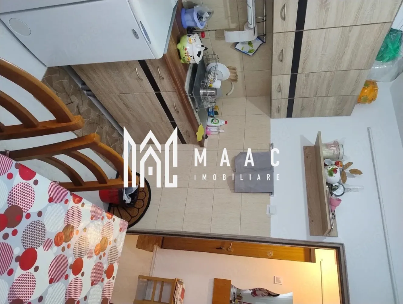 Garsonieră confort 1, complet renovată, situată central – Strada Cocorilor