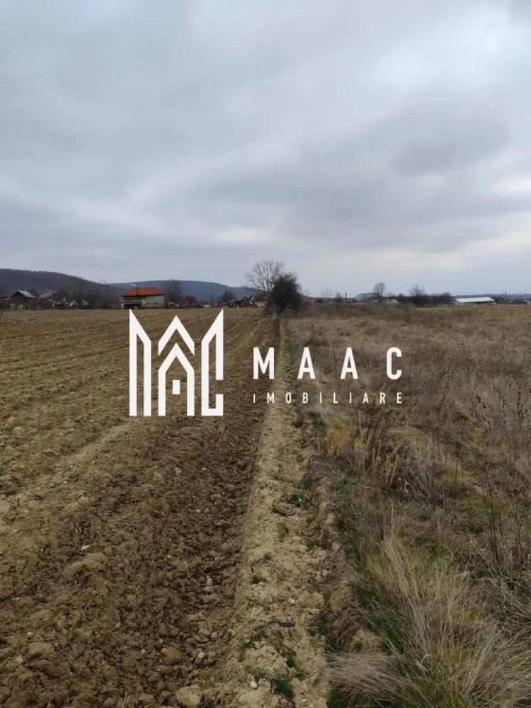 Teren de vânzare – 2236 mp, Budești, la doar 10 km de Râmnicu Vâlcea