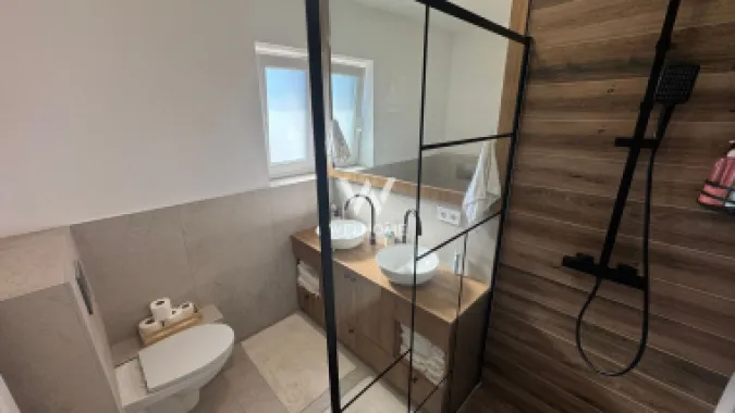 Casă nouă | 193 mp | Garaj dublu | Curte 315 mp | Mobilată – Șura Mare