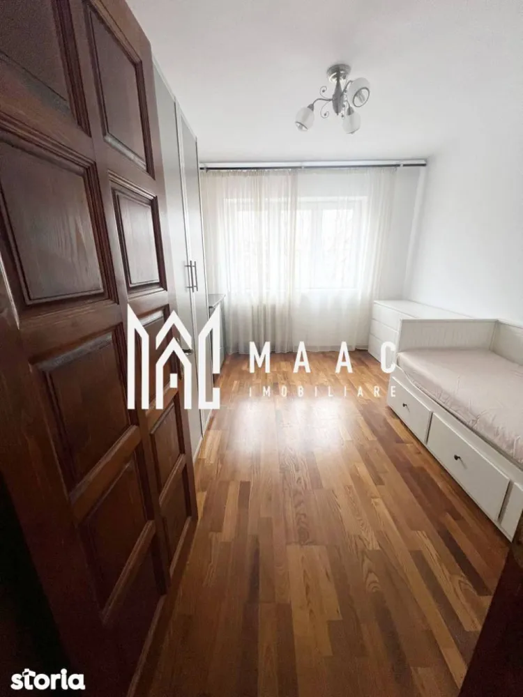 Apartament 2 camere | Ostroveni | etaj 4/10 | lift | centrală - MAAC IMOBILIARE vă propune spre vânzare un apartament cu 2 camere decomandat, situat în zona Ostroveni – Râmnicu Vâlcea Vă prezentăm un apartament primitor și bine compartimentat, amplasat la etajul 4 din 10, într-un bloc stradal dotat cu lift, ideal atât pentru locuit, cât și pentru investiție. Detalii generale: -Suprafață utilă: 49,47 mp -Suprafață totală: 53,28 mp Etaj: 4 / 10 Orientare: Sud – lumină naturală pe tot parcursul zilei -Bloc prevăzut cu lift -Locuri de parcare disponibile în zonă Compartimentare eficientă: -Living: 16,55 mp -Dormitor: 12,43 mp -Bucătărie: 6,89 mp -Baie: 4,60 mp -Hol: 6,10 mp -Logie: 3,81 mp -Cămară: 1,09 mp -Debara: 1,81 mp Dotări și îmbunătățiri: -Instalație electrică schimbată -Instalație sanitară înlocuită -Izolație interioară -Balcon închis -Centrală termică proprie pe gaz Apartamentul se vinde complet mobilat și utilat, exact ca în fotografii – gata pentru mutare imediată! Localizare excelentă: Imobilul este situat într-o zonă foarte bine conectată, cu acces rapid către: -creșă și grădiniță -școli -stații de transport în comun -supermarketuri și diverse puncte de interes O alegere ideală pentru un stil de viață confortabil sau pentru investiție sigură! 📞 Pentru mai multe detalii sau programarea unei vizionări, echipa MAAC IMOBILIARE vă stă la dispoziție! CP3010248 }}