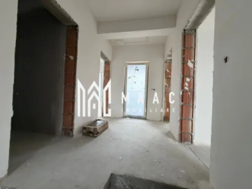 Casă Tip Duplex | 4 Camere | 2 Balcoane | Terasă | Șura Mică