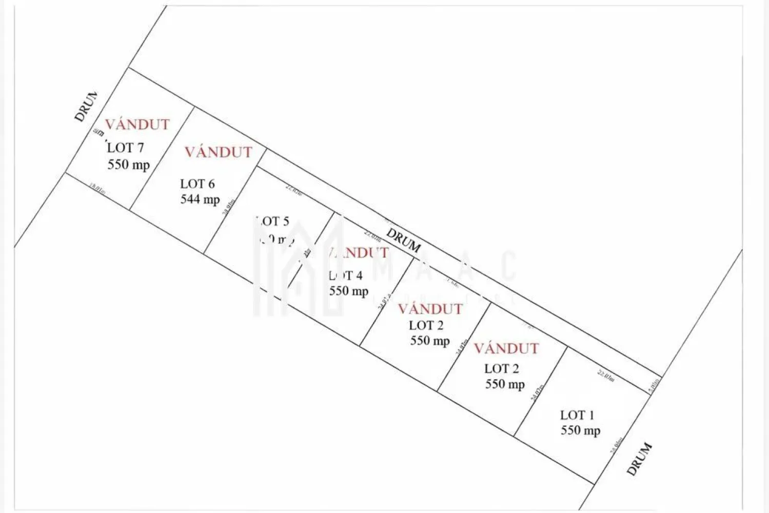 Parcele de Teren | Extravilan | 500 MP | Cabană AFrame | Tocile - MAAC Imobiliare vă propune spre vânzare parcele de teren extravilan situate în zona Tocile, o locație superbă care se distinge prin liniște și o panoramă deosebită asupra cadrului natural. Fiecare parcelă are o suprafață de 500 mp si o deschidere la strada de 25 metri liniari, fiind locația ideală pentru cei care își doresc o casă de vacanță, fiind o zona unde s-au achizitionat deja loturi pentru amplasarea unor cabane tip A-frame. În ceea ce privește utilitățile, rețeaua de energie electrică este disponibilă la drumul de acces, existând posibilitatea realizării de branșamente individuale pentru fiecare parcela în parte. Terenul oferă oportunitatea de a vă retrage într-o zonă cu aer curat, fiind pretabil pentru construcții cu regim mic de înalțime specifice zonelor de agrement. Deoarece mai sunt disponibile doar două parcele, vă invitam să ne contactați pentru a programa o vizionare sau pentru informații suplimentare specificând codul de identificare al proprietății ID: CP3009809 }}