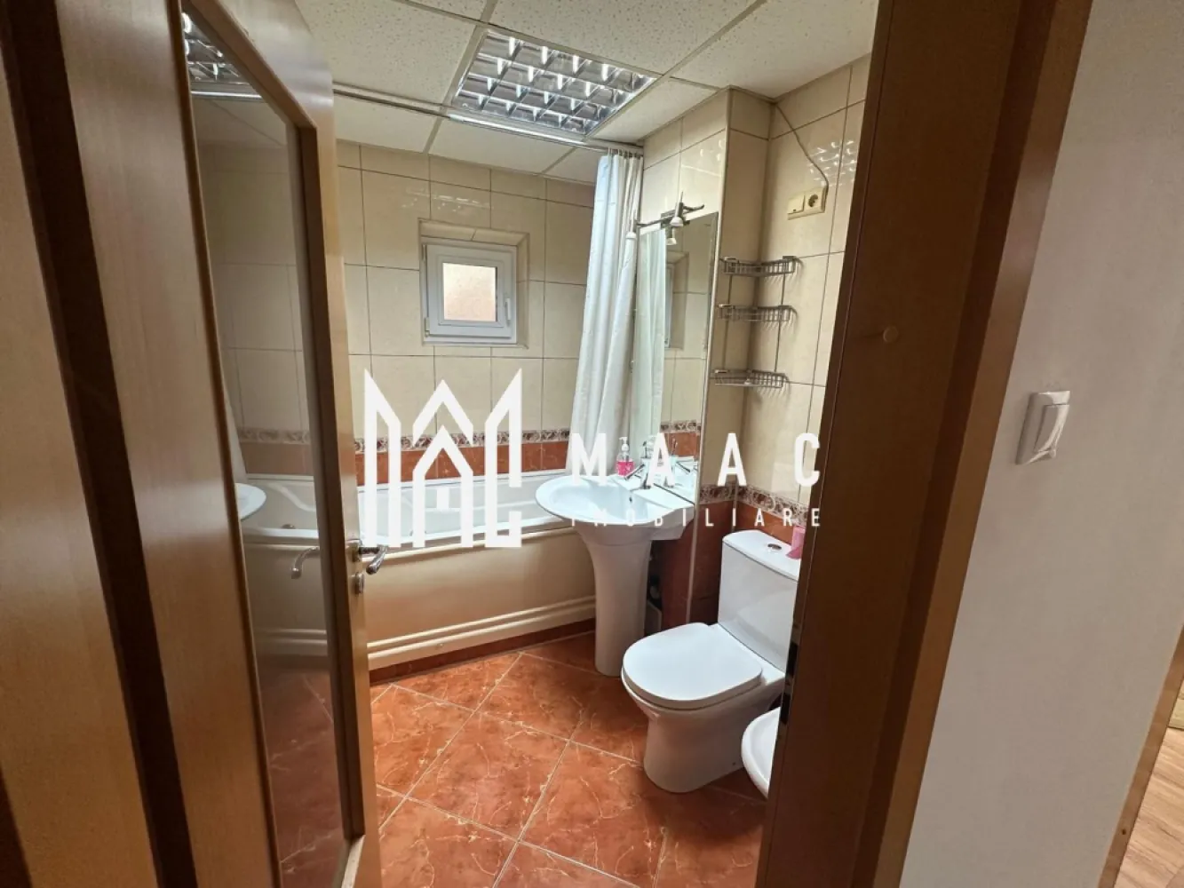 APARTAMENT 3 CAMERE I DECOMANDAT I MIHAI VITEAZUL