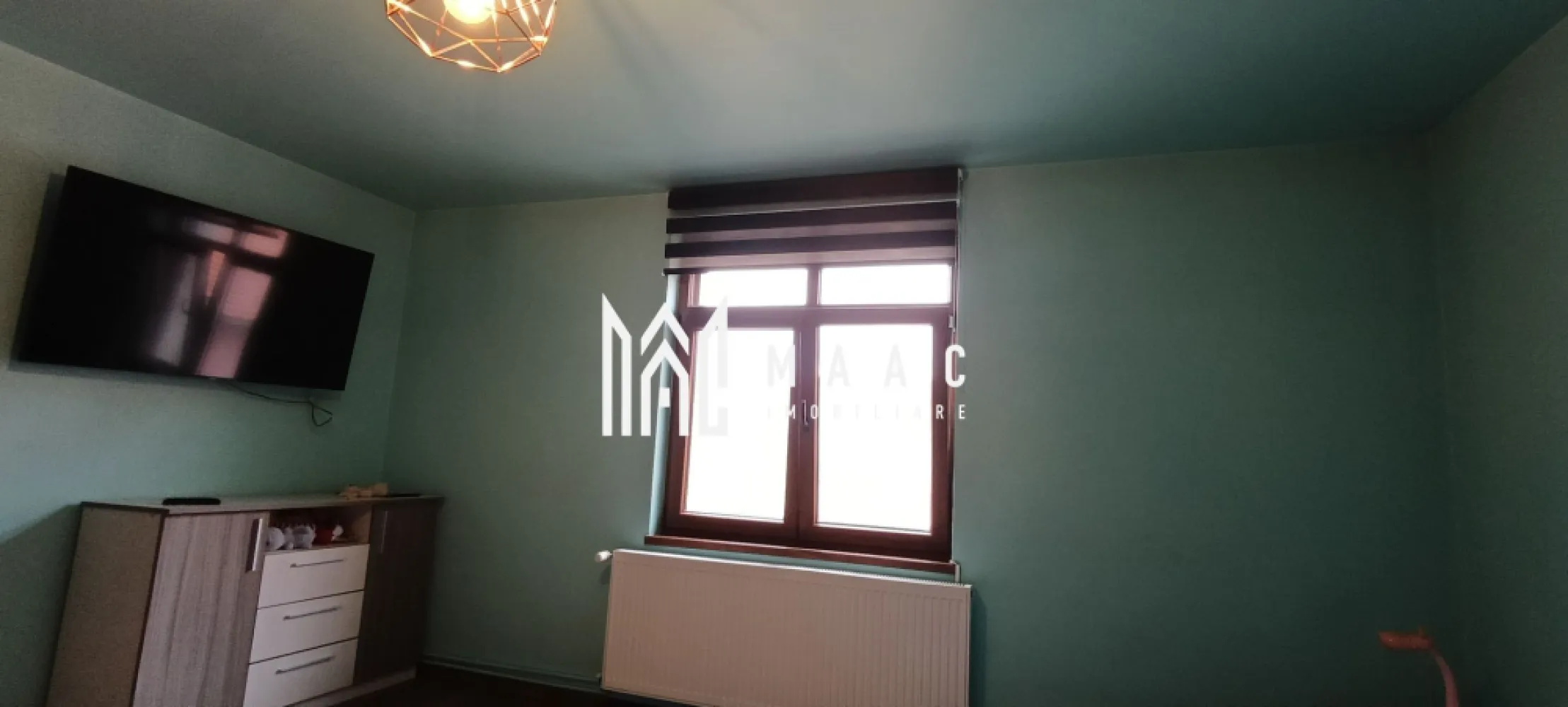 Casă | 120 MPU | 3 camere | Central