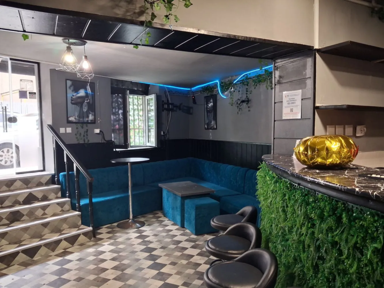 BRASADAS inchiriaza spatiu comercial stradal cu 3 intrari.