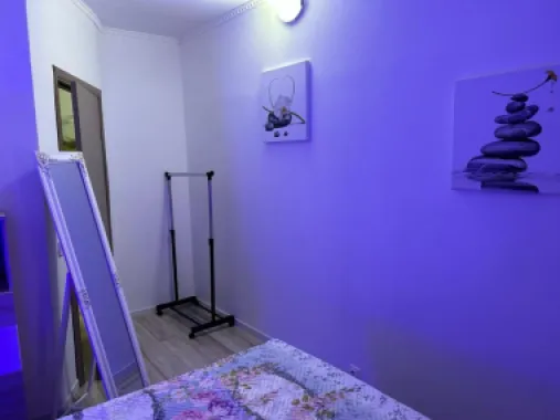 Vand apartament 3 camere Intre Lacuri