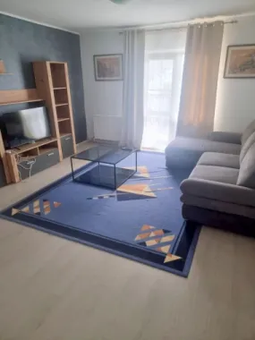 De inchiriat - apartament cu 3 camere în zona Gara - Centrul orașului