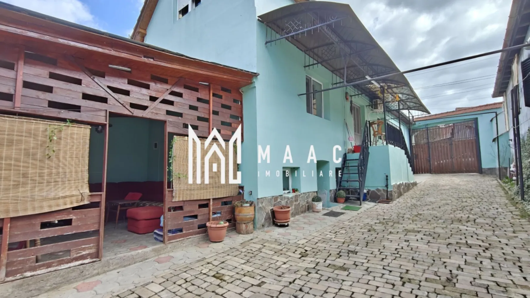 Casă 3 camere I Curte 814mp I Pivniță I Garaj I Axente Sever