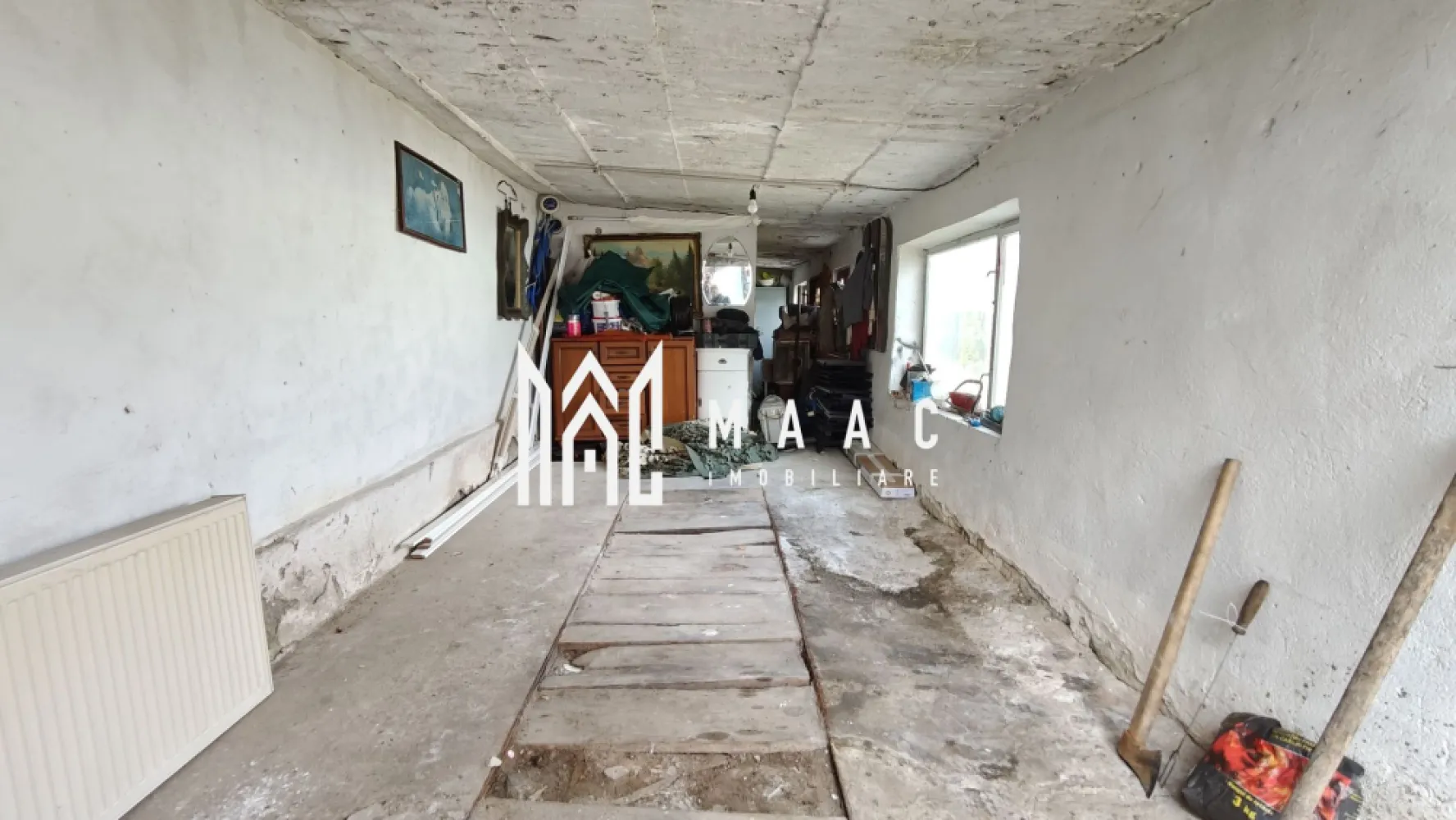 Casă 3 camere I Curte 814mp I Pivniță I Garaj I Axente Sever